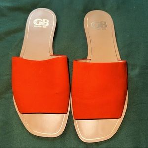 Gianni Bini Poppy colored leather slides Sz 9